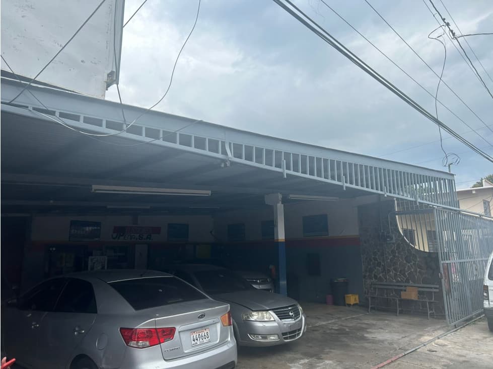 Venta de Taller de Mecánica | Parque Lefevre - 1