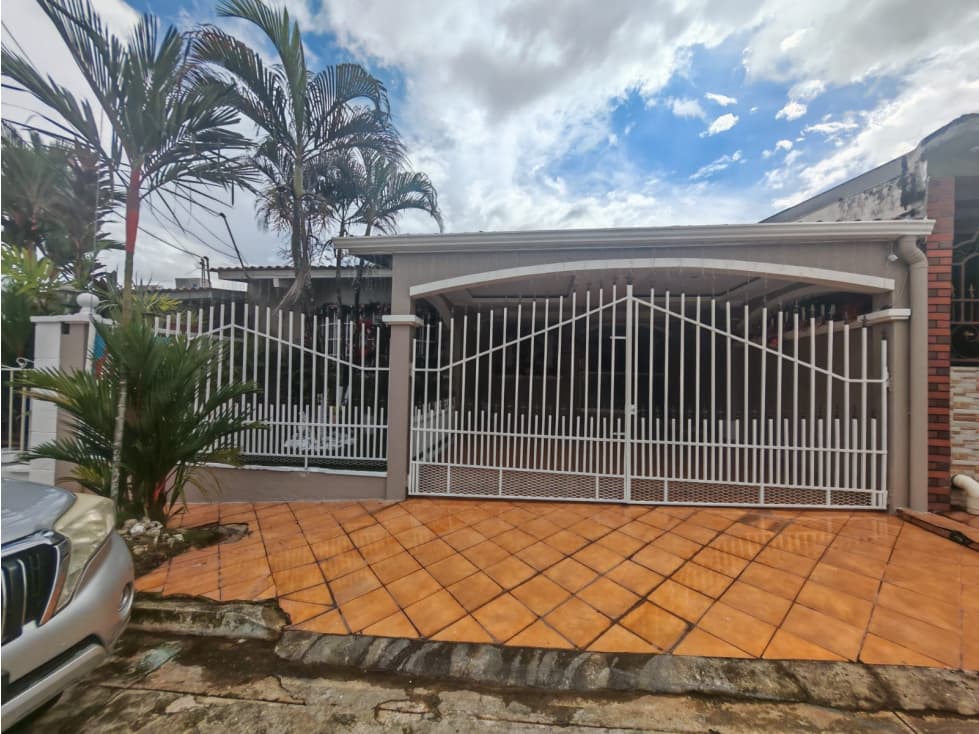 Se Vende Casa en Las Praderas San Antonio! - 1
