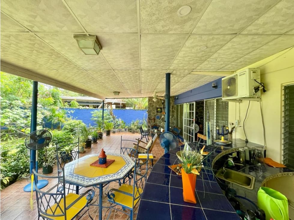 Venta de Casa en Las Cumbres. - 1