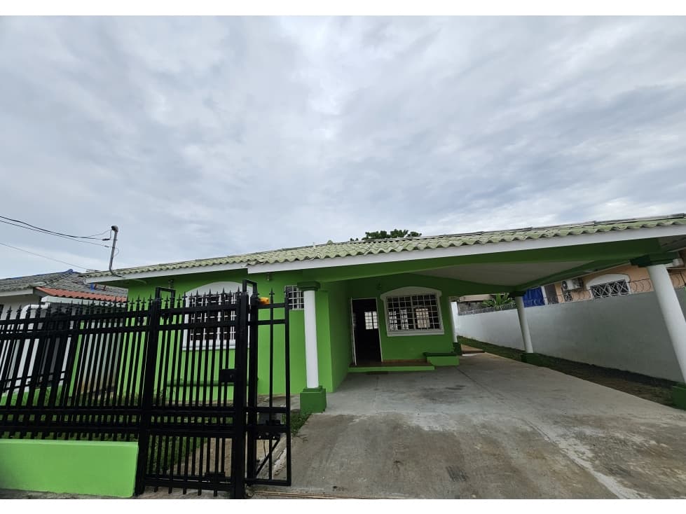 Alquiler de casa amoblada en Brisas de Guayacanes, Chitré - 1