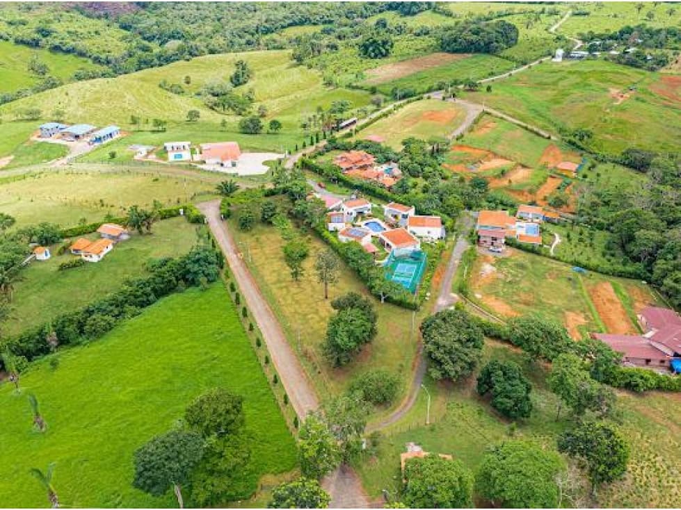 SE VENDE TERRENO DE 23,000 MT2 (PD) - 1