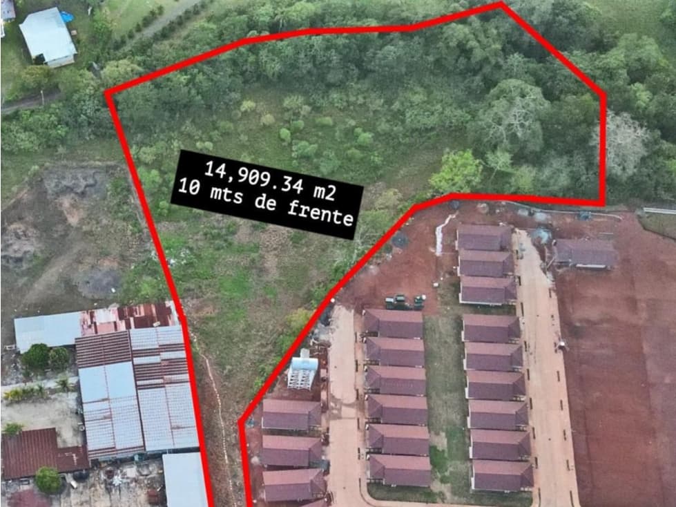 Se vende finca de 1.4 hectáreas en Villa Carmen, Capira - 1