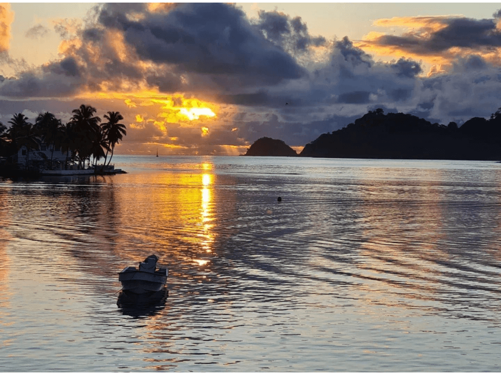 Se Vende casa en Isla Grande - Colon - 1