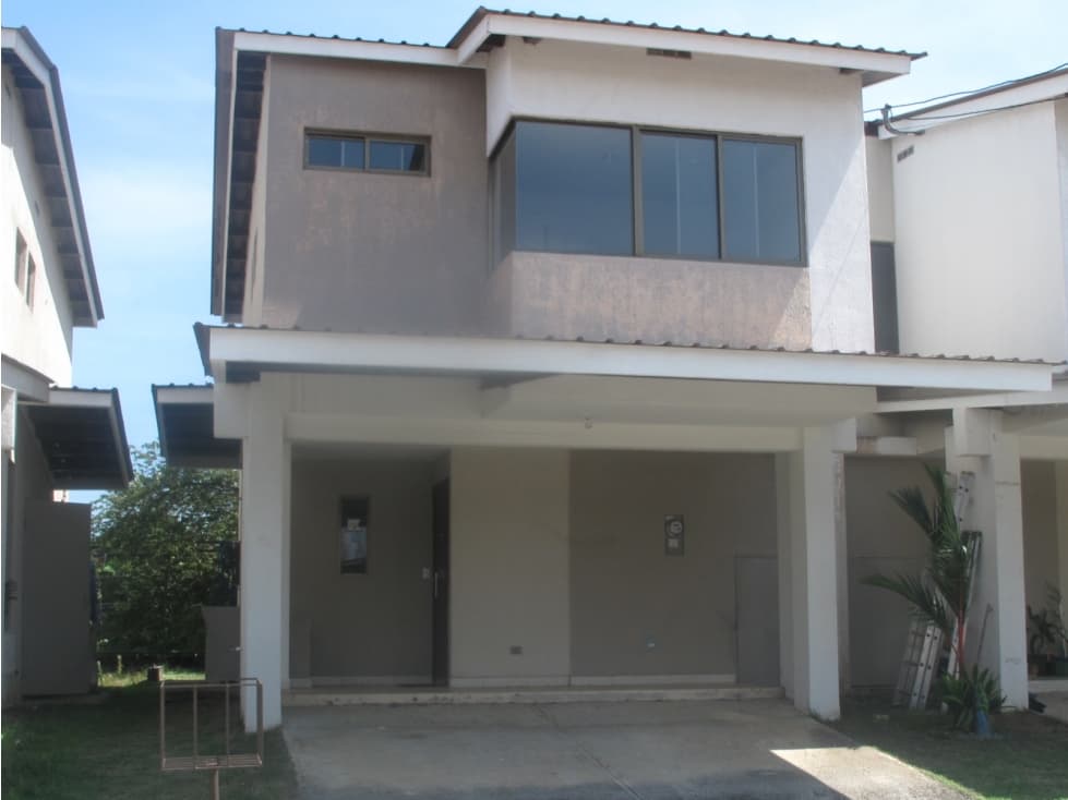 Dúplex semi amoblado en alquiler - Las Villas de Arraiján - 1