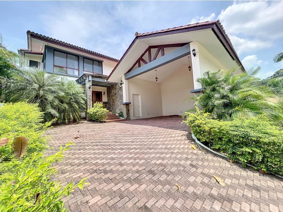 Venta en Clayton en PH Caminos de cruces  - 1