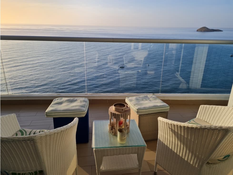 SE ALQUILA APARTAMENTO DE PLAYA PH SANTA CLARA RESIDENCES - 1