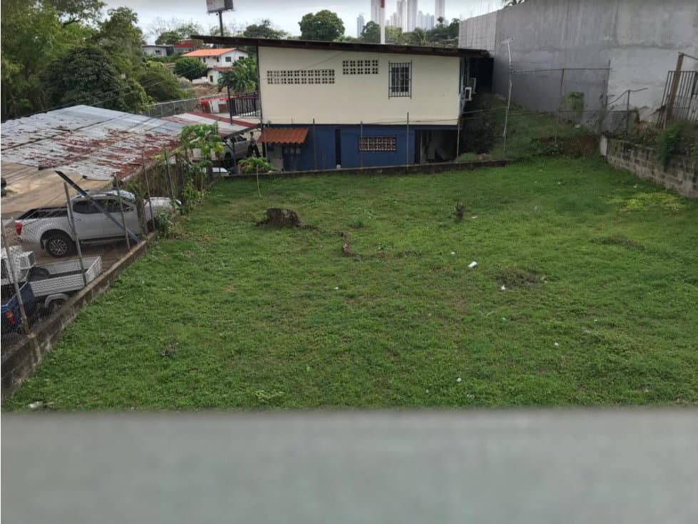 VENDO TERRENO EN PARQUE LEFEVRE - 1