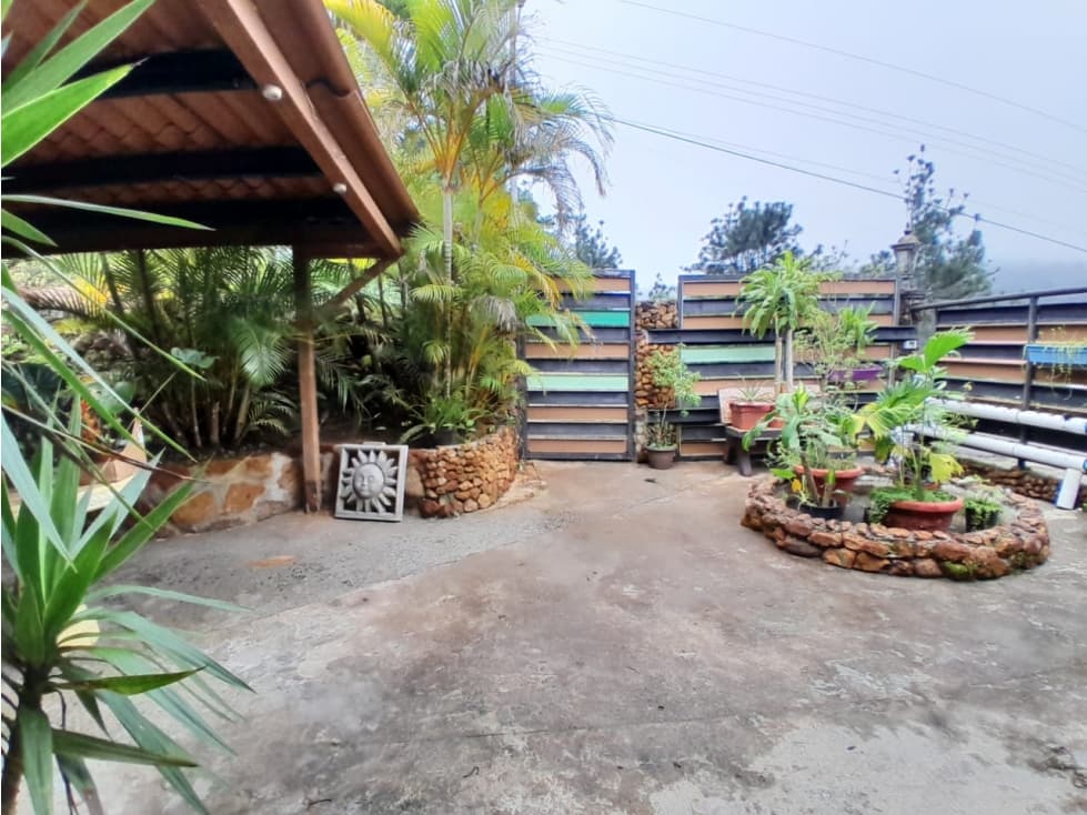 Venta de Casa en Altos de Cerro Azul - 1