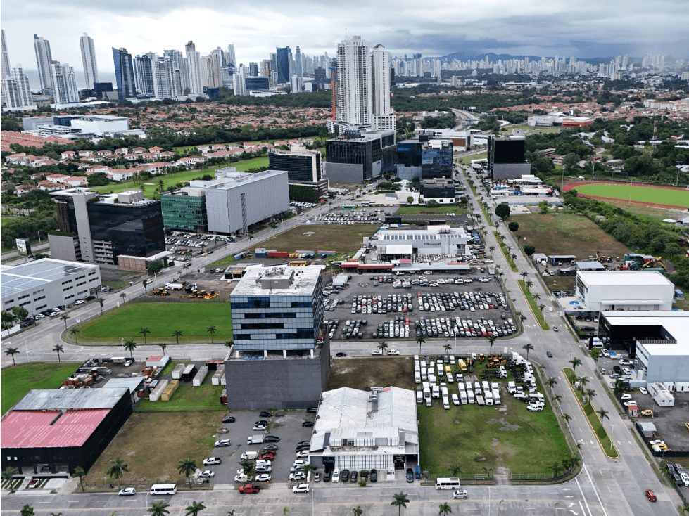Se Vende Edificio en Santa Maria Business District - 1