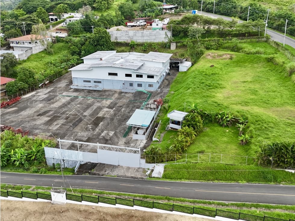 Se Vende Galera en Cerro Azul - Oportunidad Unica - 1