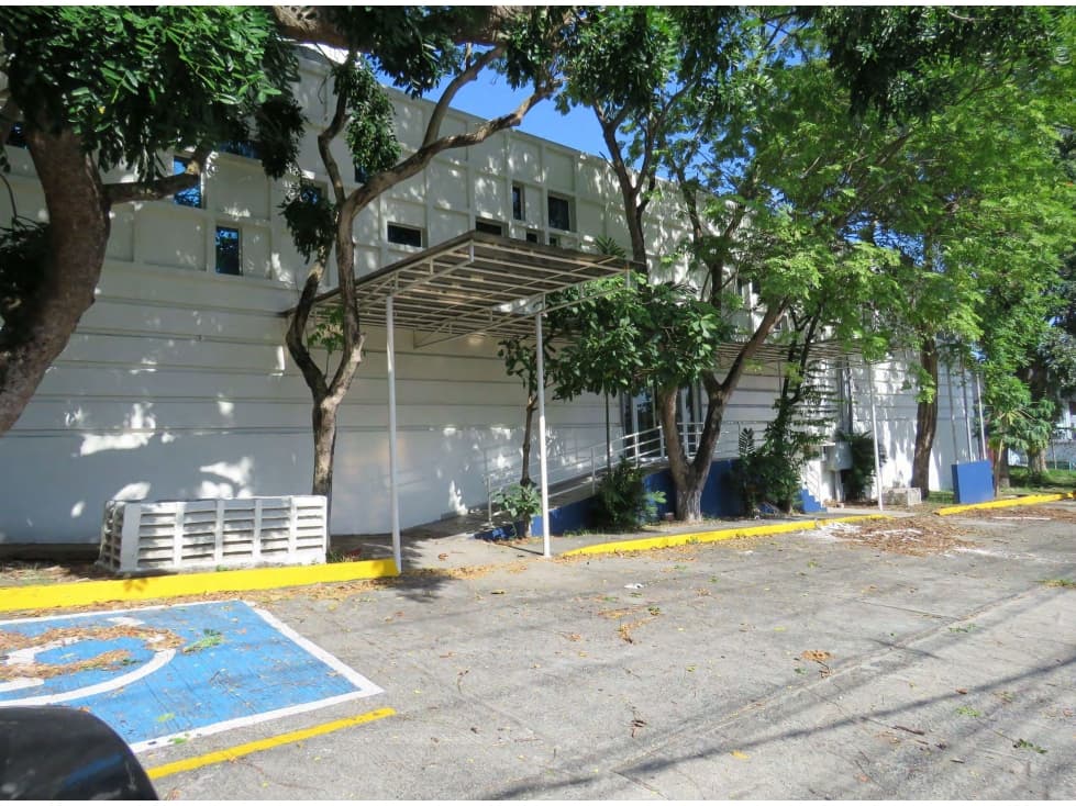 ALQUILO EDIFICIO COMERCIAL EN EDISON PARK - TRANSÍSTMICA - 1