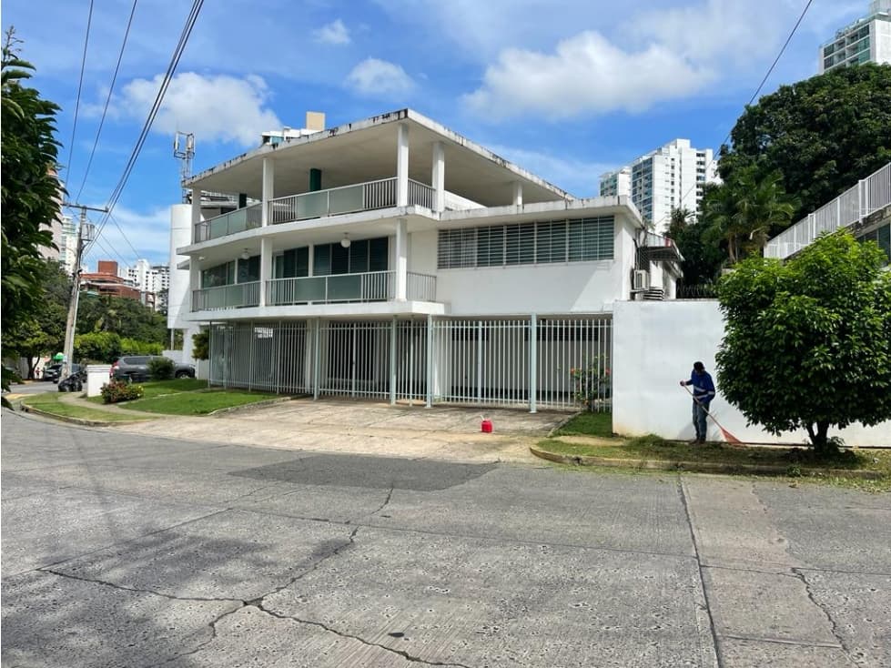 SE VENDE CASA DE 1,076.48 m2 EN PUNTA PAITILLA - 1