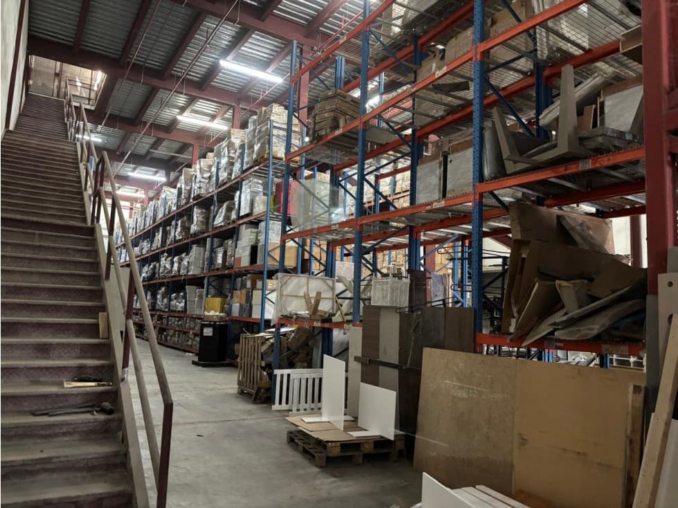 SE ALQUILAN BODEGAS EN MILLA 9 - 1