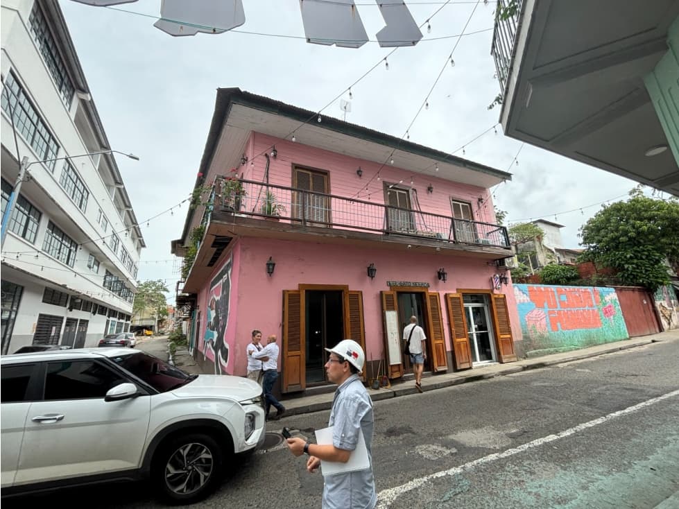 SE VENDE CASA ALBA, CASCO VIEJO - 1