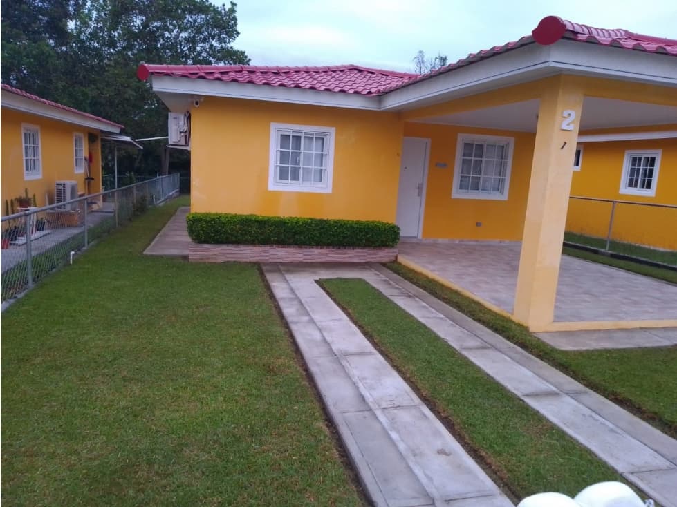 VENTA DE CASA DE PLAYA EN SANTA CLARA (SUMMER BAY VILLAGE) - 1
