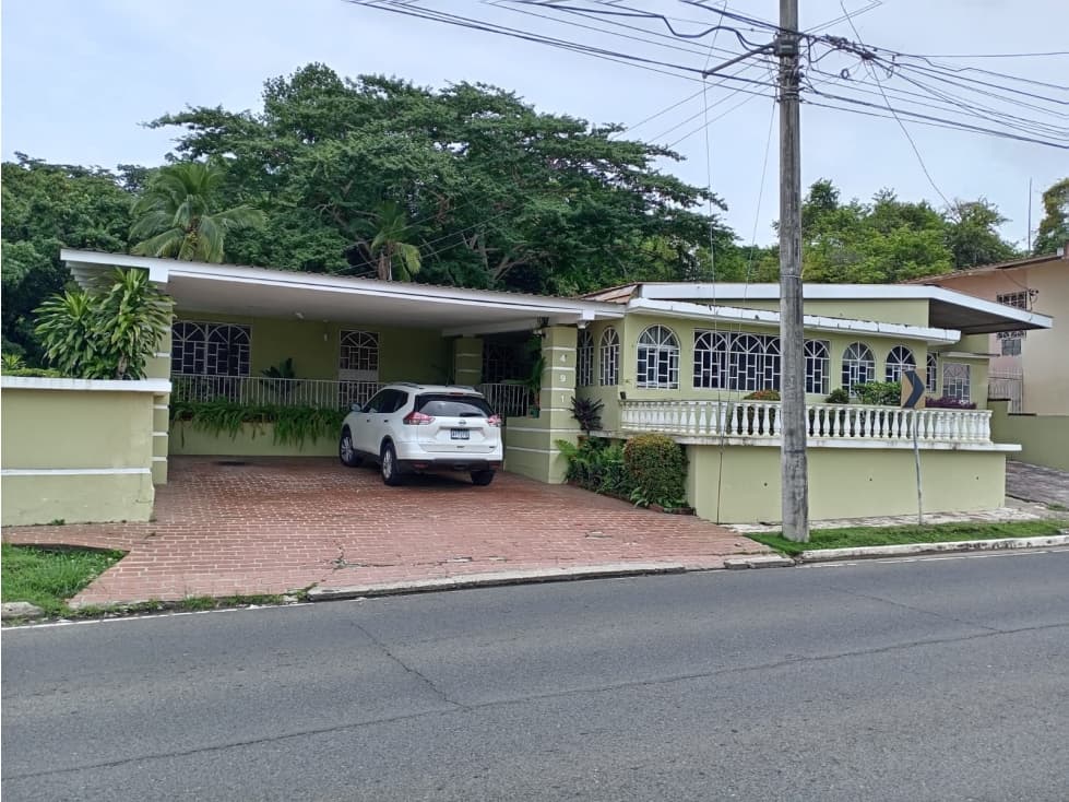 Casa en venta Urbanización Chanis, Parque Lefevre - 1