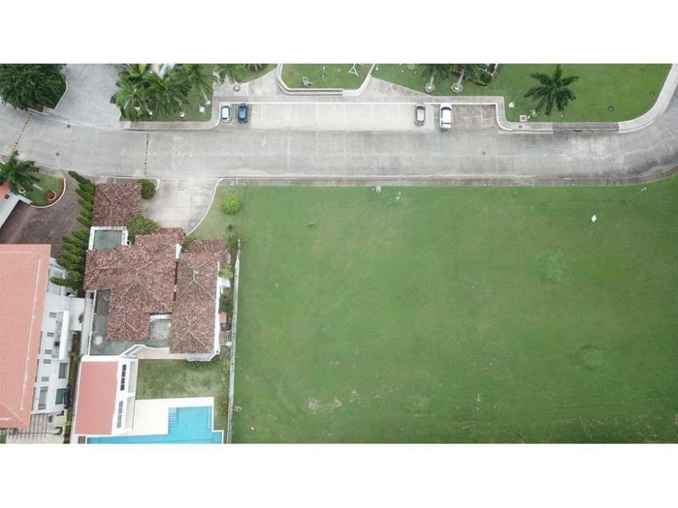 Venta de Terreno Frente al Mar, Costa del Este, Panamá - 1
