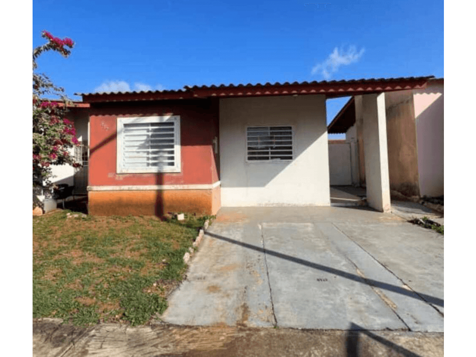 Se Vende Casa en Las Arboledas, La Chorrera - 1