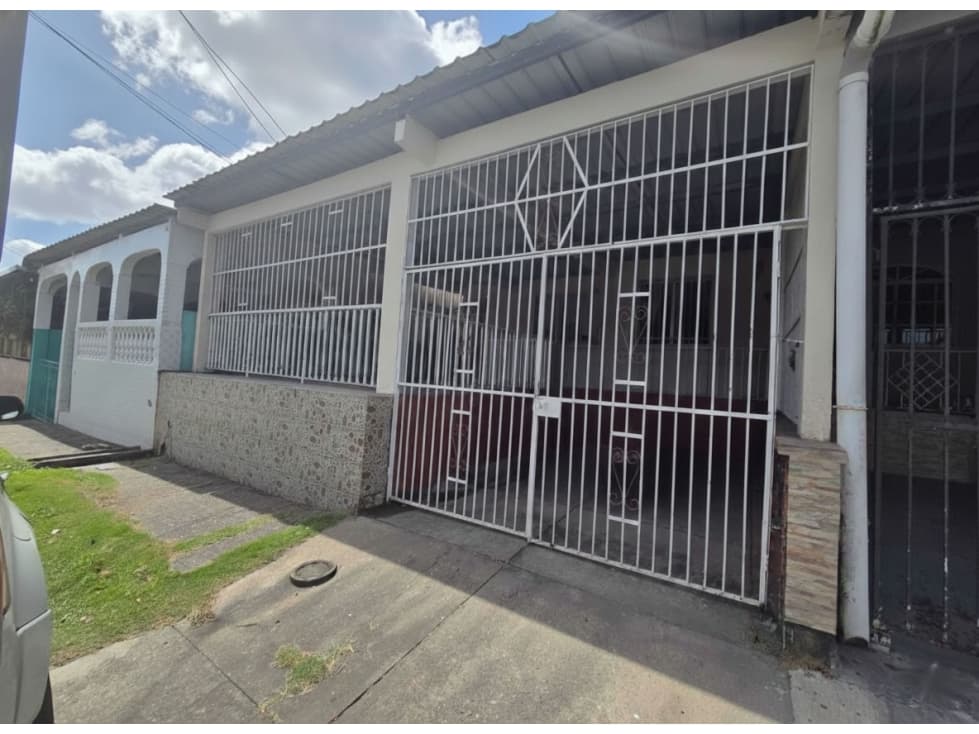 CIUDAD BOLIVAR CASA EN VENTA - 1