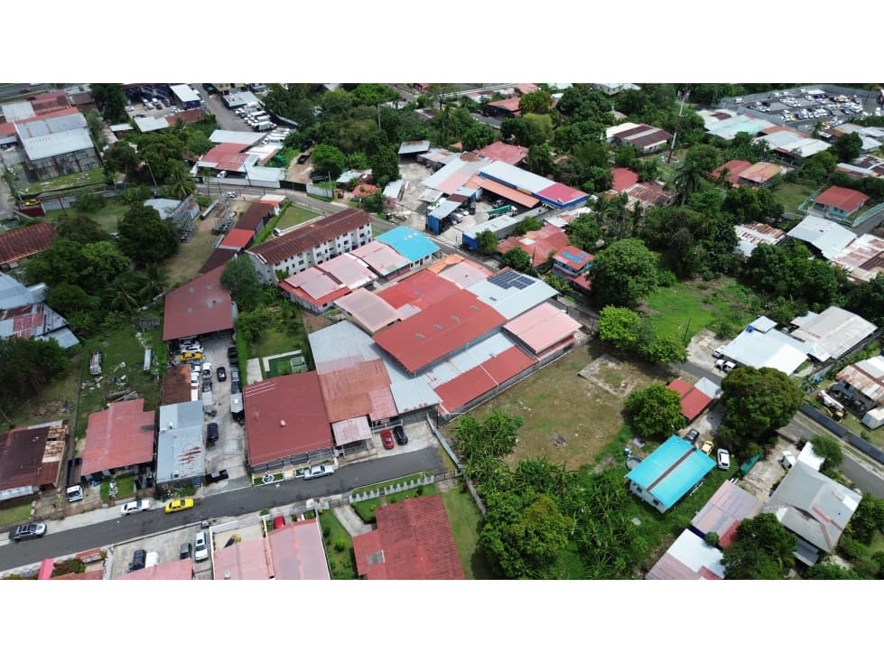 Se vende casa y galera en Llano Bonito, Juan Diaz - 1