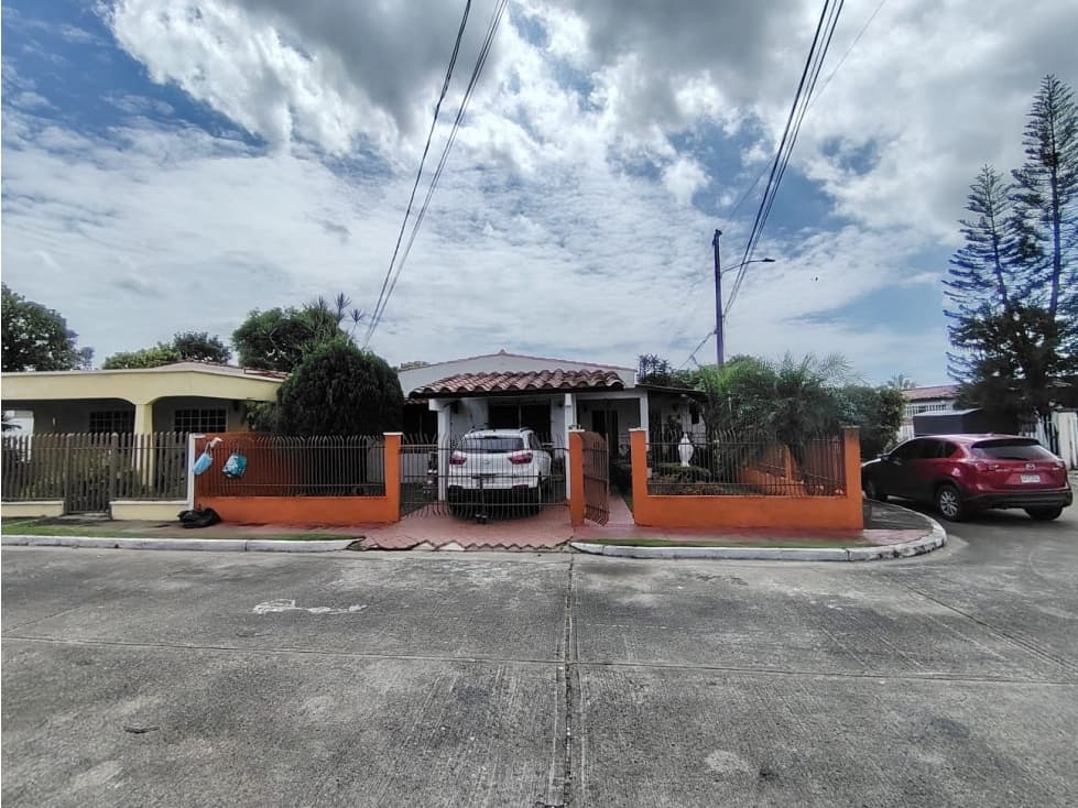 VENDO CASA EN CHANIS , ALTOS DEL ROMERAL - 1