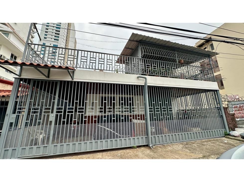 Se vende casa en Avenida Balboa, Bella Vista - 1