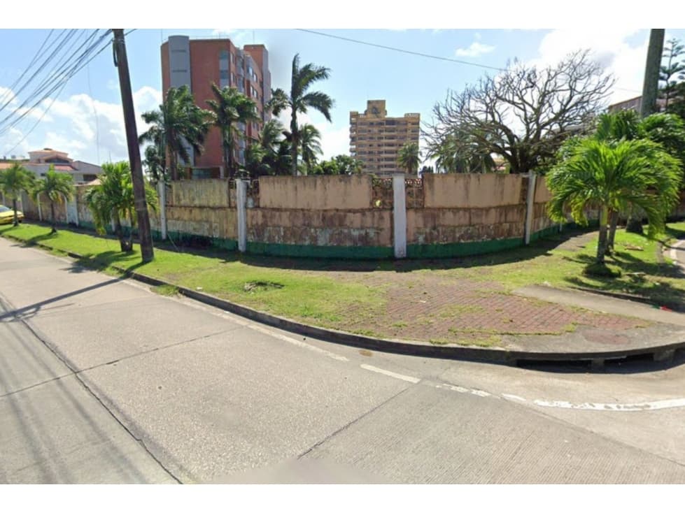 Venta de Terreno en Colón, Panamá - 1