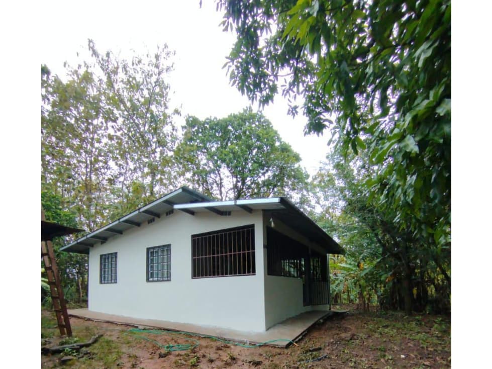 Casa con terreno en Venta en Montijo - Veraguas - 1