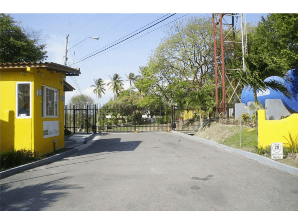 Venta de Terreno en Las Uvas, San Carlos - 1