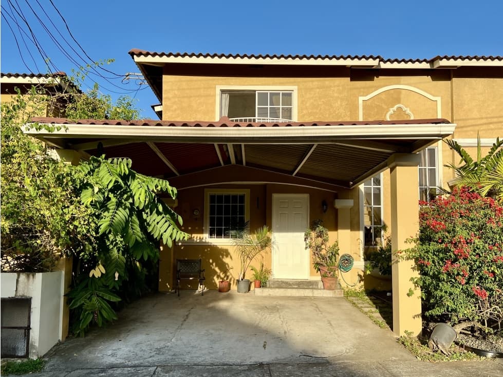 GANGA | VENTA de CASA en Dorado Lakes, Condado del Rey - 1