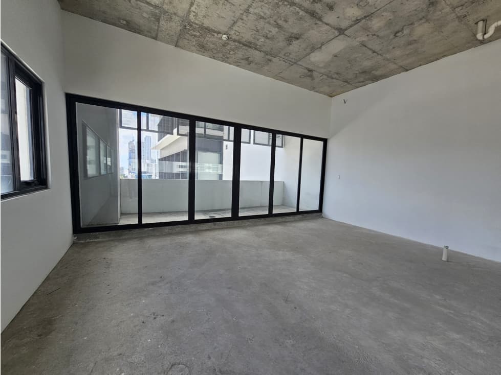 VENTA DE LOCAL COMERCIAL EN SAN FRANCISCO EN OBRA GRIS - 1