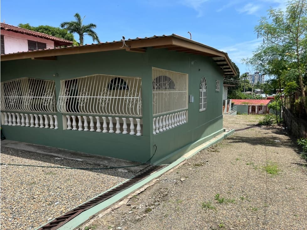 Venta de Negocio Residencial en Juan Díaz, Panamá - 1