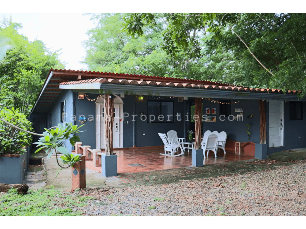 Exclusiva Casa en el Limón de Pedasi. - 1