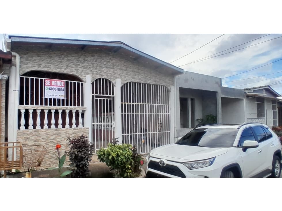 VENTA DE CASA PARQUE REAL - 1
