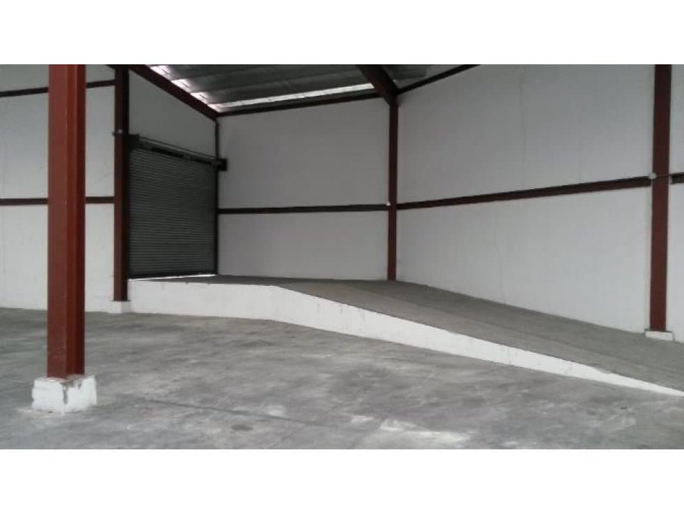 ALQUILER GALERAS-PARQUE INDUSTRIAL LAS OLAS-702M2 - 1