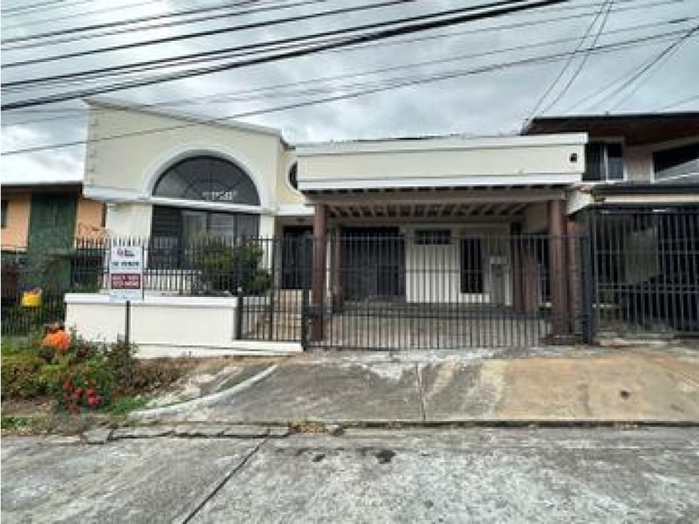 VENTA DE CASA 493.26 M2 - HATO PINTADO -ALTOS DE LA LOMA. - 1