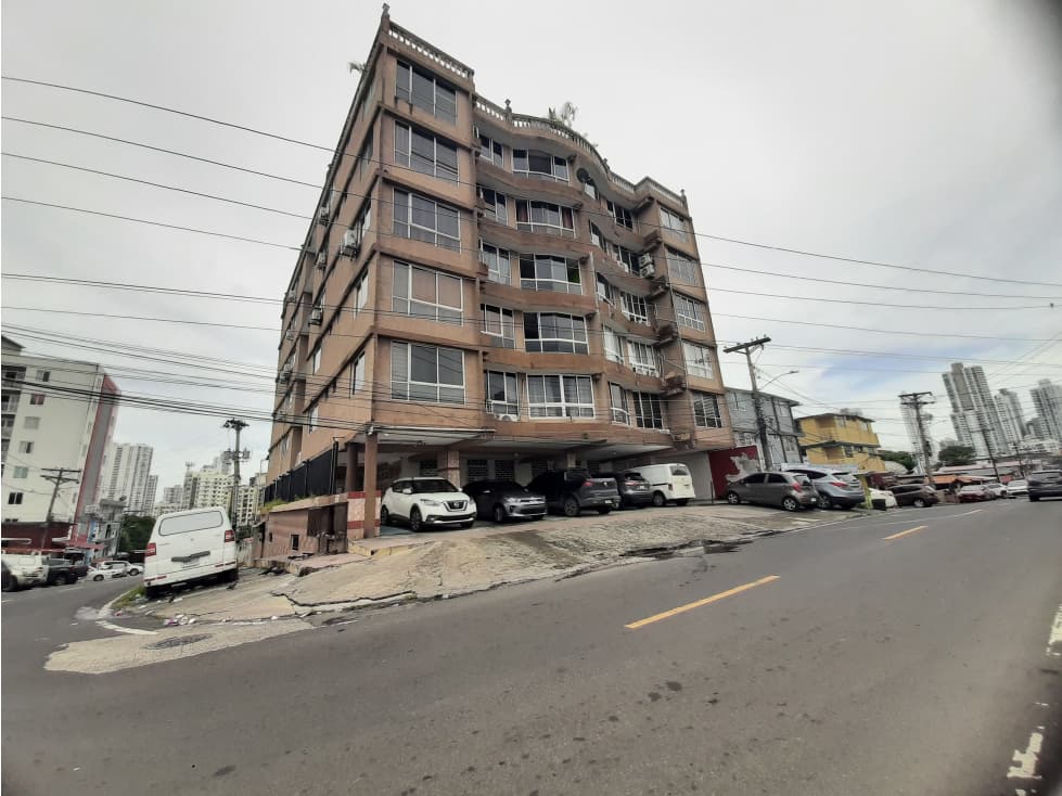 VENTA - LOCAL COMERCIAL EN PH JENNY III - PB LOCAL 2 PARQUE LEFEVRE - 1