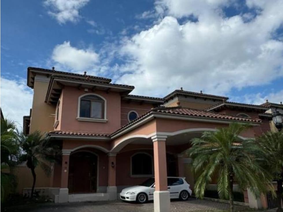 Casa en Venta en Don Bosco - 1