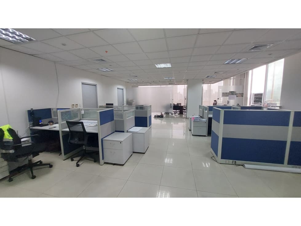 Se vende oficina en Obarrio, Bella Vista - 1