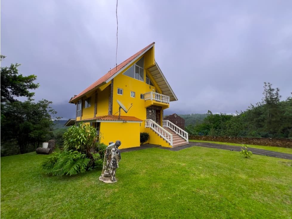 Se vende casa en Altos de Cerro Azul, Chilibre - 1