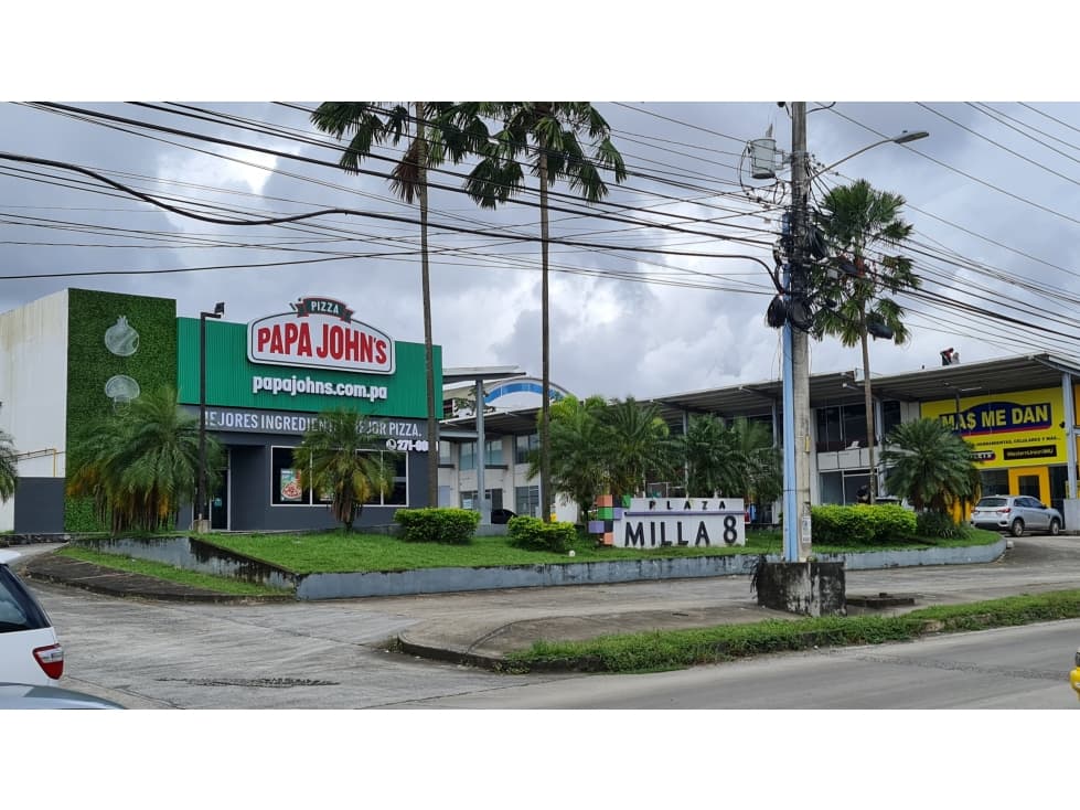 Se Alquila o Vende Local Comercial en Plaza Milla 8 - 1
