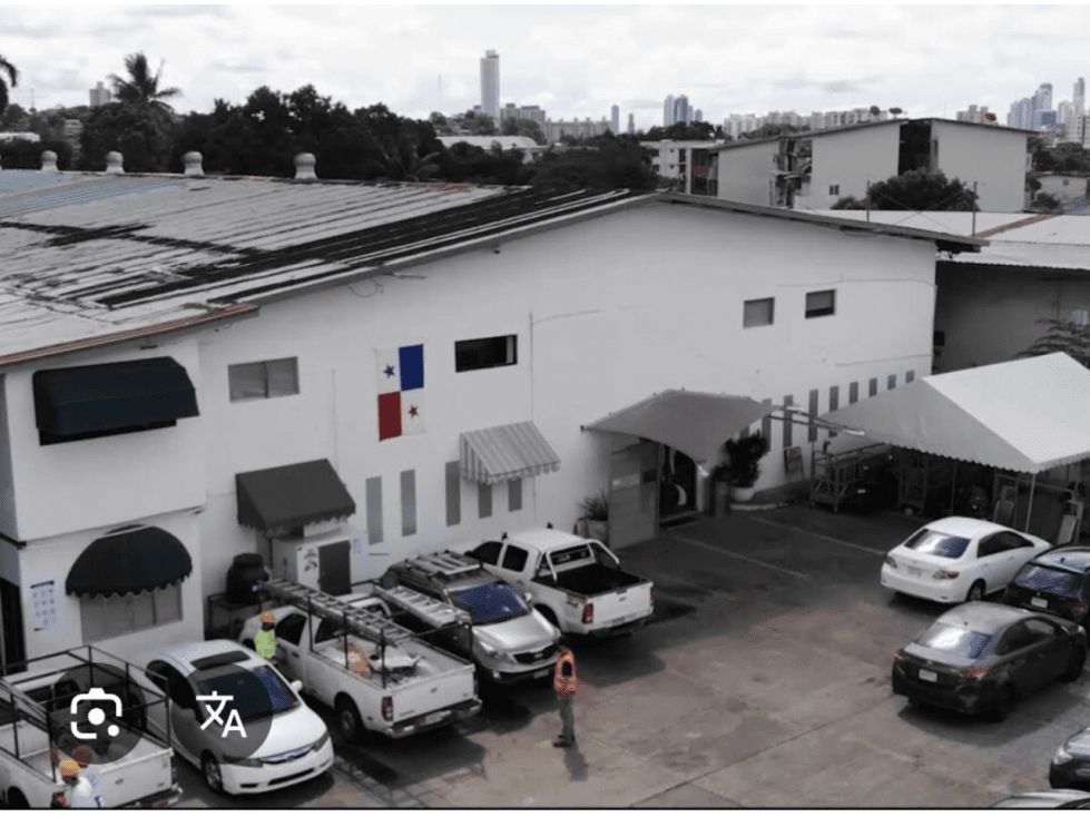 EDIFICIO COMERCIAL -Galera y oficinas. - 1