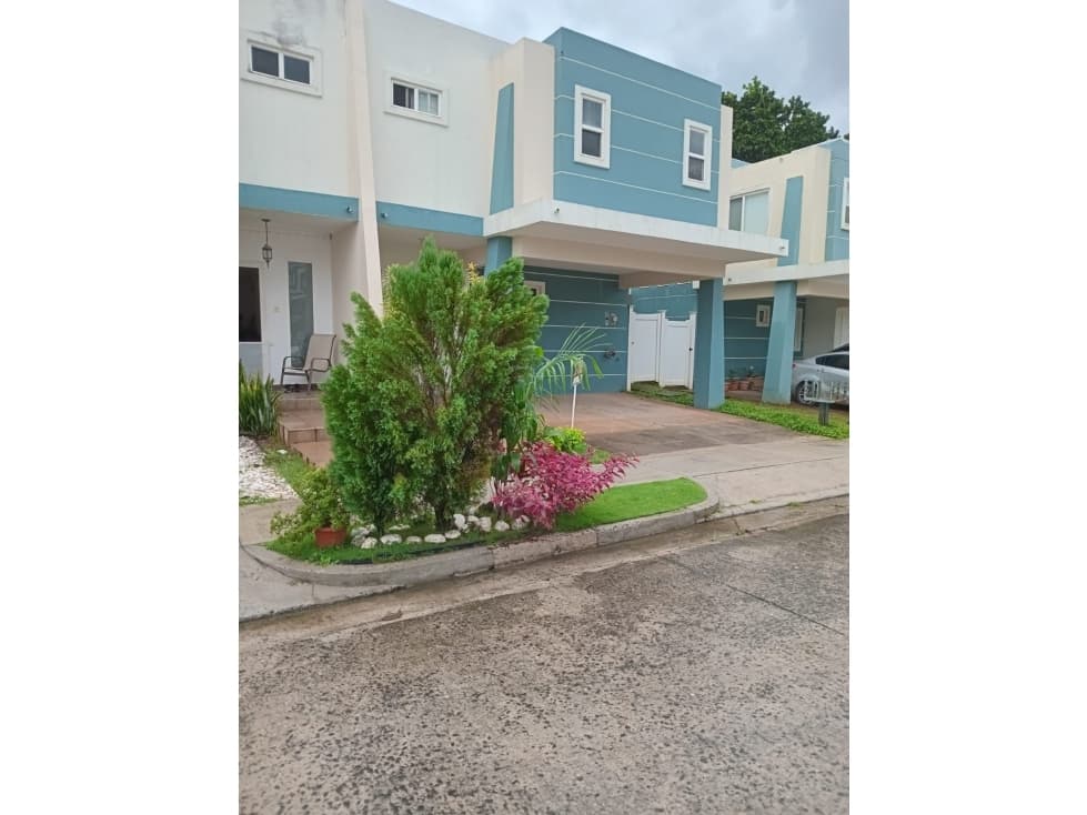 BRISAS NORTE | PH ALPES | SE VENDE | 3 REC | 2 ½ BAÑ | CBE | 2 PAR - 1