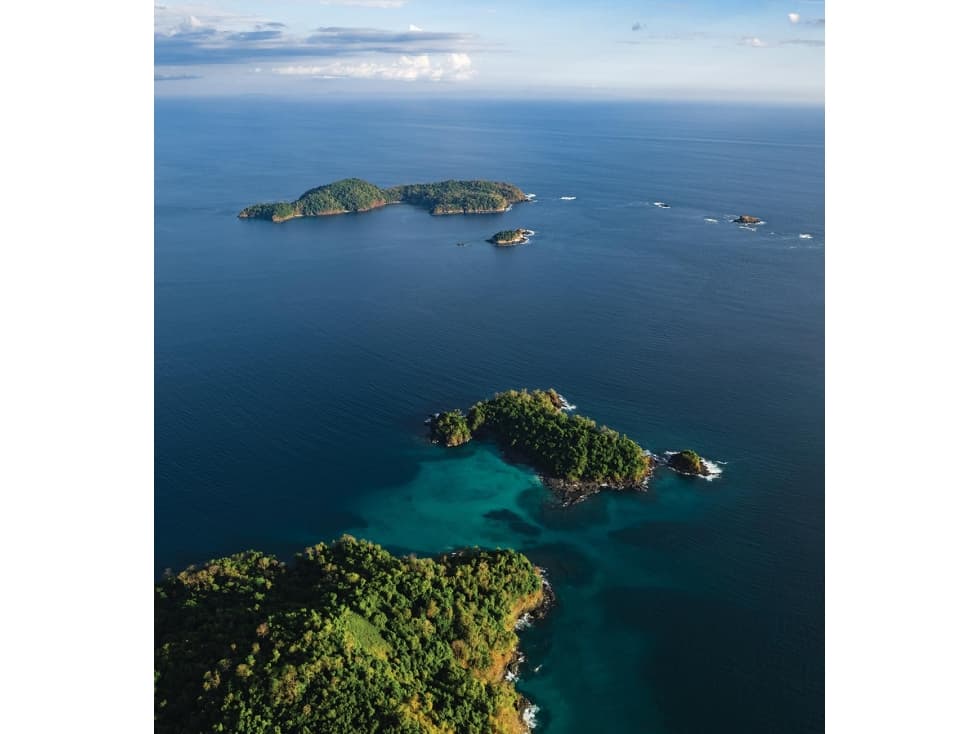 ISLA COMPLETA / GOLFO CHIRIQUI / 8 HECTAREAS + 4000m2 / NEGOCIABLE - 1