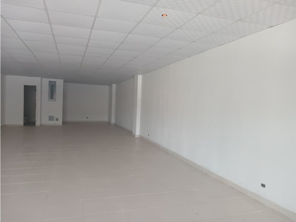 CORONADO MALL / 106M / UBICACION ESTRATEGICA / VACIO AG - 1
