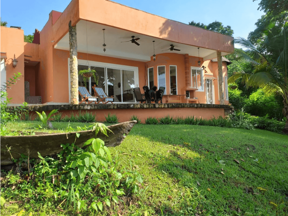ARCHIPELAGO DE LAS PERLAS / ISLA SABOGA / FRENTE AL MAR / 2000 M2 - 1