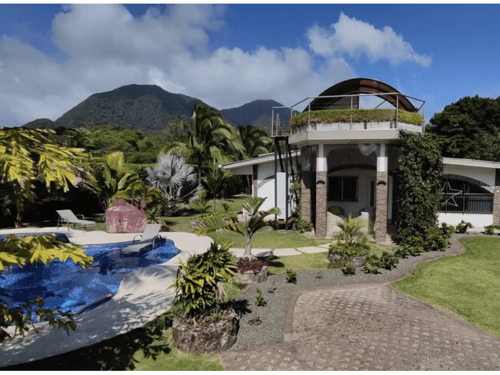 ANTON / EL VALLE / 1895M / 4 HABITACIONES / 4 PARKING / PISCINA - 1