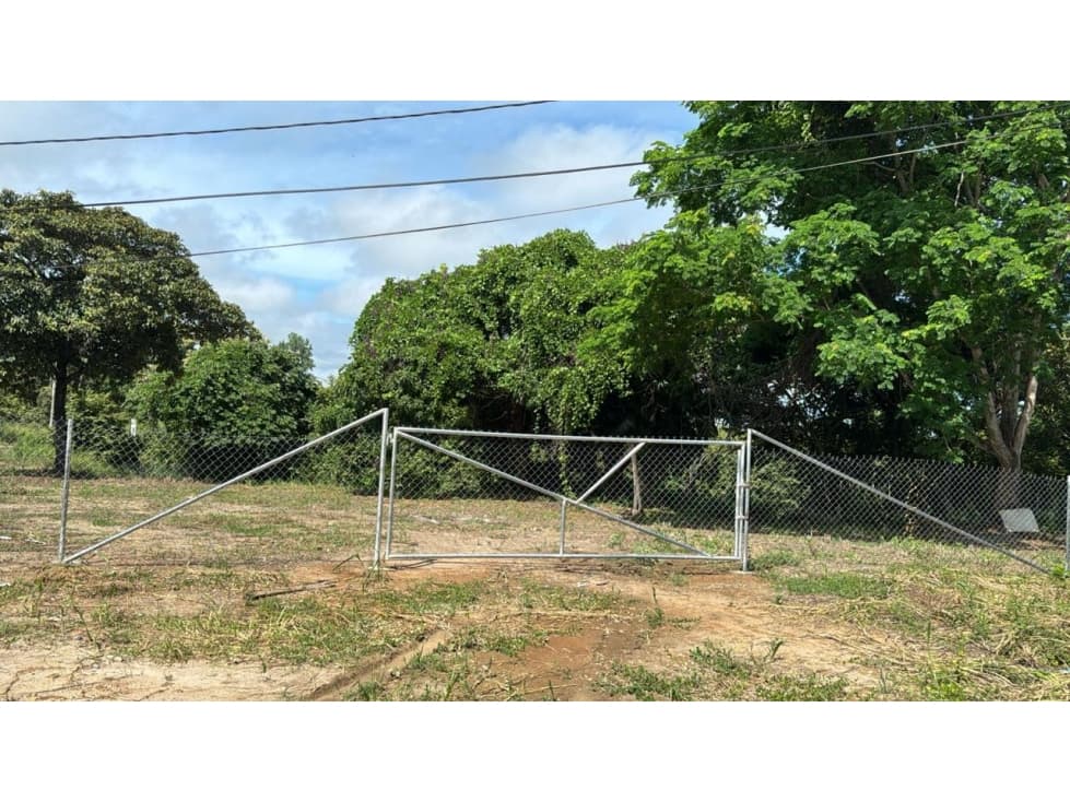 SE VENDE TERRENO COMERCIAL SANTA CLARA 3500M VIA INTERAMERICANA - 1