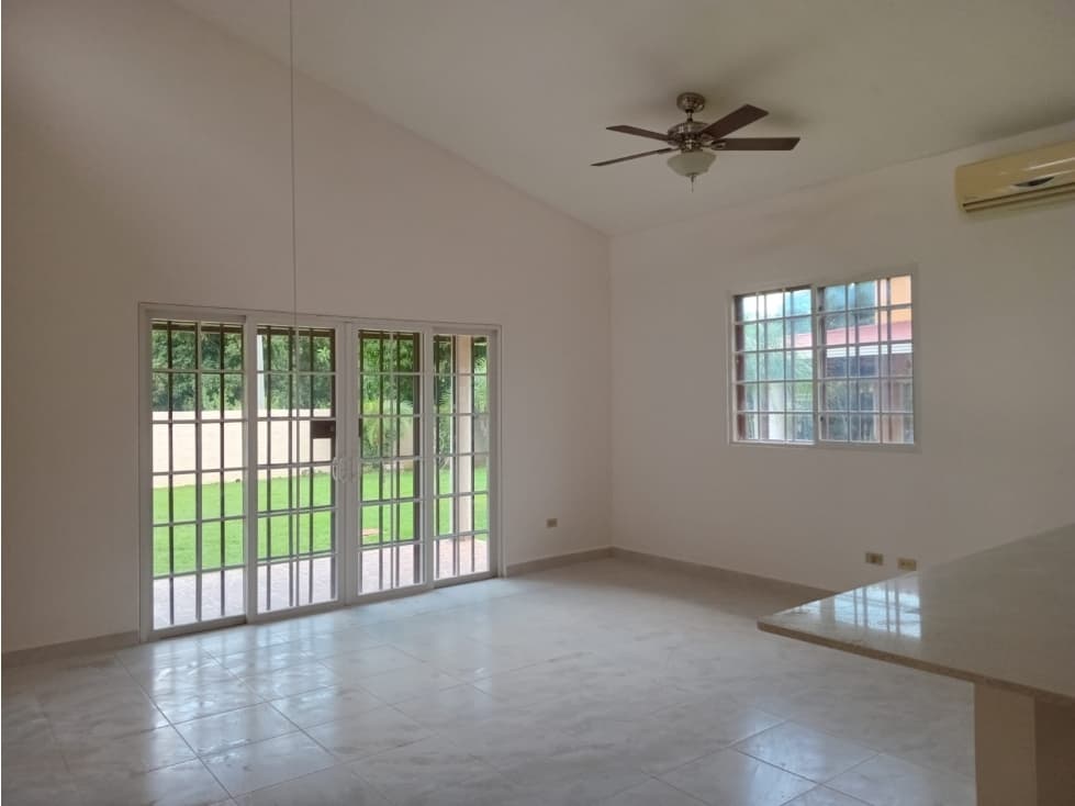 ALQUILER CASA CHAME - 1