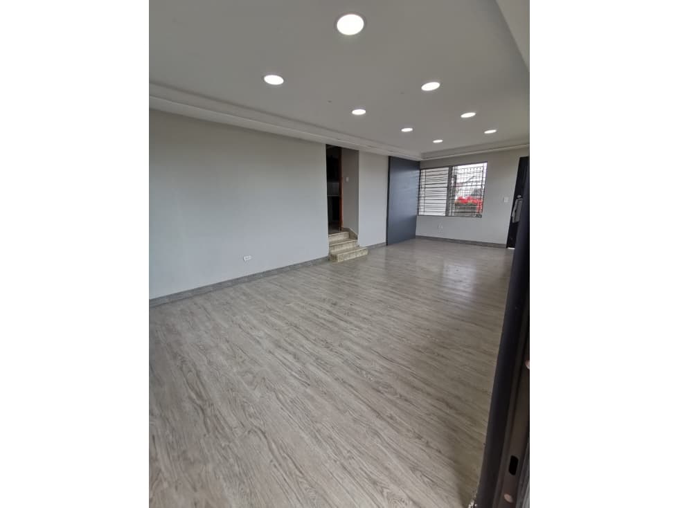 ALQUILER CASA BETANIA - 1